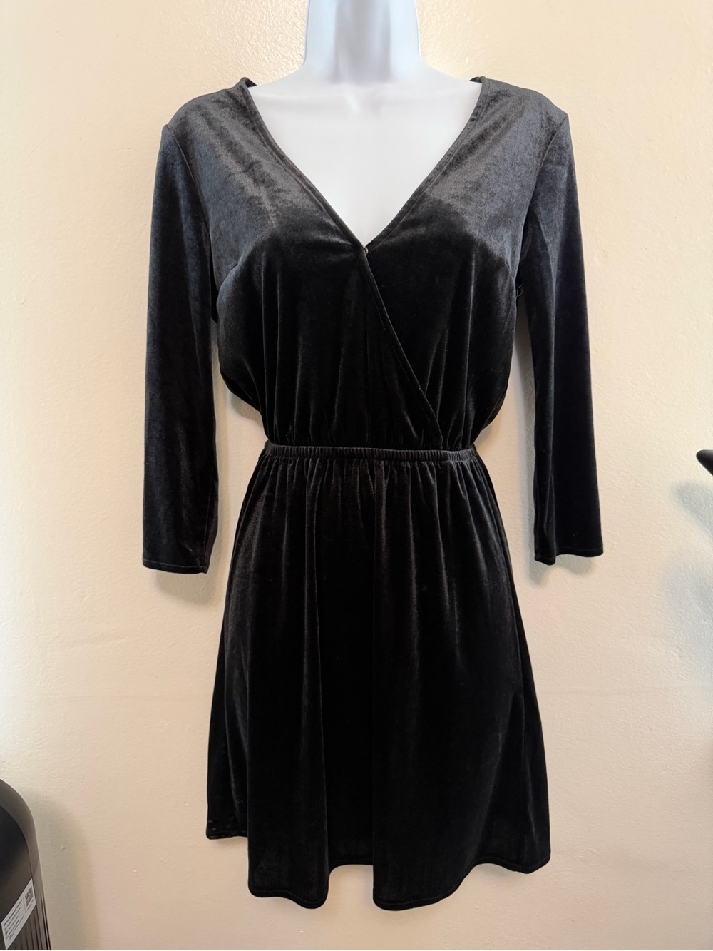 Women's Black Velvet Wrap Dress - Classic V-Neck